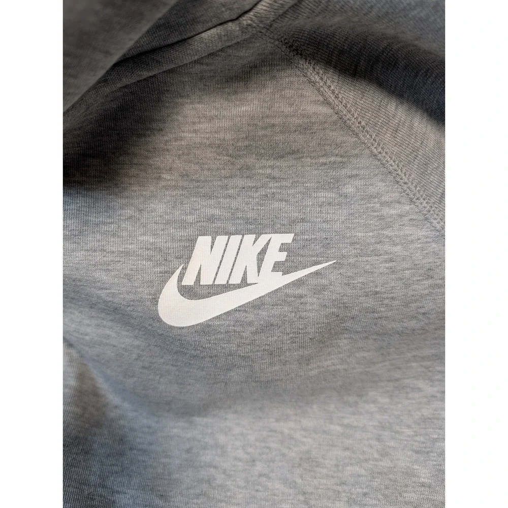 Nike Women Tech Fleece Full Zip Hoodie Medium Grey 930757-063